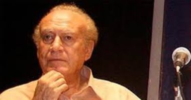 عزاء الناقد والدكتور محمد عبد المطلب بمسجد المشير الأحد