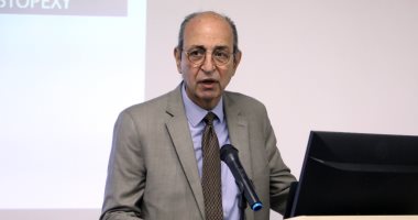 علماؤنا بالخارج.. الصحة تستقدم الخبير العالمى الدكتور ماجد حسين لتطير مهارات الأطباء