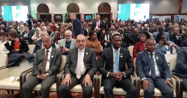 وزير قطاع الأعمال يشارك بالجلسة الافتتاحية للمؤتمر الوزاري الأفريقي بالجزائر