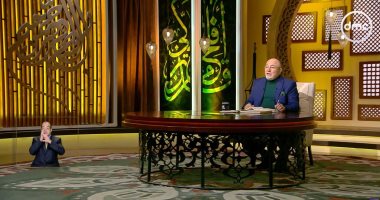 خالد الجندي: الصلاة لا تسقط عن الإنسان بأي حال.. وهي المعيار الأول لصلاح العمل