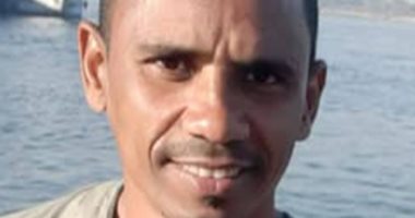 سائق سرفيس بالأقصر يعيد حقيبة لسيدتين بداخلها مصوغات ذهبية ومبلغ مالى