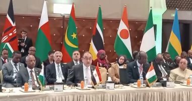 وزير قطاع الأعمال العام: مصر من الدول الرائدة فى قطاع الأدوية