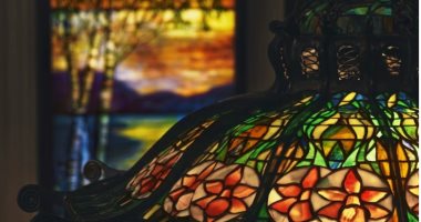 بيع نافذة تذكارية من العصر الذهبى بالمزاد عالمى.. تخيل سعرها