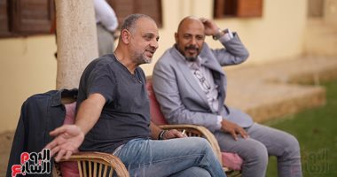 تامر محسن فى ماستر كلاس مهرجان الفيوم: الممثل دون المسرح ينقصه الكثير.. صور 