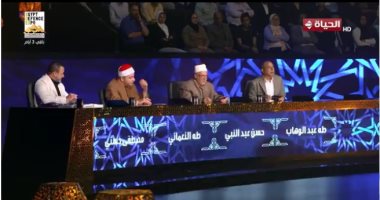 تحكيم دولة التلاوة للمتسابق خالد عطية: صوتك قوى وثابت وراسى
