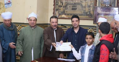 نائب محافظ سوهاج يشهد تكريم حفظة القرآن الكريم في قرية بلصفورة