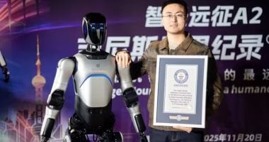 روبوت يدخل موسوعة جينيس بعدما مشى لمسافة 106 كيلو متر 