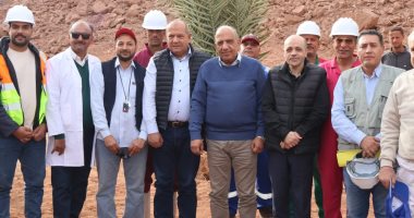 وزير الكهرباء يتفقد سير العمل بالمركز الحقلى التابع لهيئة المواد النووية