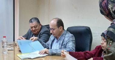 اجتماع موسع لمتابعة المبادرات الصحية بالدقهلية وتأكيد وصول الخدمات لكل مواطن