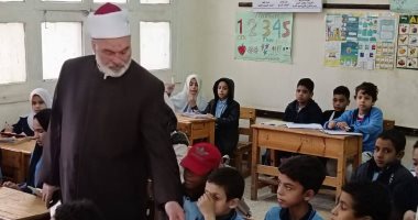 رئيس منطقة سوهاج الأزهرية يتفقد معهد العارف الابتدائي