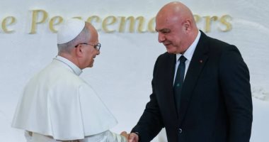 العالم هذا المساء.. جيش الاحتلال الإسرائيلي يعلن تصفية 40 مقاوما في أنفاق رفح.. رئيس لبنان خلال استقباله لبابا الفاتيكان: لن نرحل أو نستسلم.. محادثات أمريكية أوكرانية في فلوريدا تبحث خطة ترامب للسلام.. صور