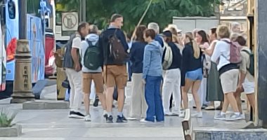 الموسم السياحى الشتوى.. تدفقات سياحية كبيرة فى أسوان.. فيديو وصور