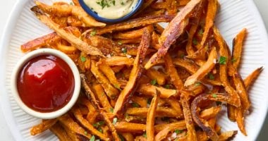 طريقة عمل البطاطا بـ 4 طرق مختلفة.. من الكوكيز للصوابع المقرمشة