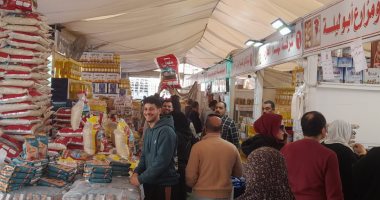 محافظ الدقهلية: تخفيضات تصل 20% على أسعار السلع الغذائية بالمعرض الدائم