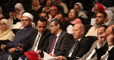 بدء احتفالية الصحفيين لتوزيع تأشيرات الحج والعمرة