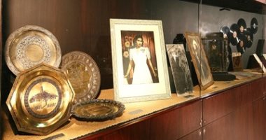 مقتنيات شخصية وفنية ووثائقية وأوسمة ونياشين بمتحف أم كلثوم