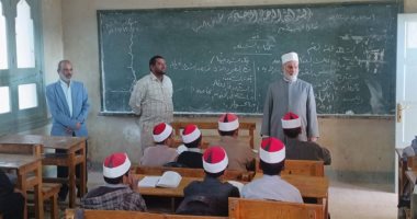 رئيس منطقة سوهاج الأزهرية يتفقد معهد الكولة الإعدادى والثانوى بأخميم 