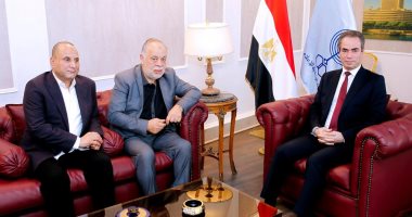 نقيبا الممثلين والسينمائيين في ماسبيرو لبحث التعاون المشترك