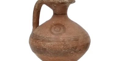 قبرص تستعيد إبريقا عمره 2750 عاما عثر عليه فى مزاد بالمملكة المتحدة