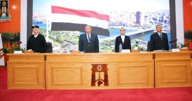 محافظ الوادي الجديد يترأس اجتماع المجلس التنفيذي للمحافظة