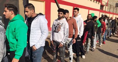 توافد الناخبين على التصويت فى إعادة انتخابات النواب بدائرة إمبابة