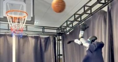 تطوير روبوت بشرى يمكنه لعب كرة السلة مثل المحترفين 