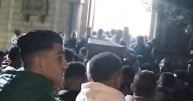 أهالى مشتول السوق يشيعون جثمان طالب لقى مصرعه أسفل قطار فى الشرقية 