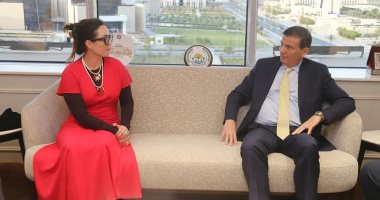 وزير الزراعة يوقع اتفاقية تجديد استضافة مصر للمركز الدولى للأسماك