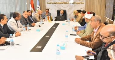 محافظ أسيوط يعلن انتظام فتح لجان اليوم الثاني لإعادة انتخابات الدائرة الثالثة