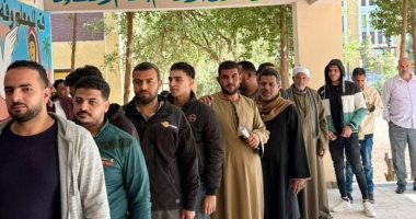 تزايد إقبال المواطنين على لجان أخميم بسوهاج بانتخابات مجلس النواب