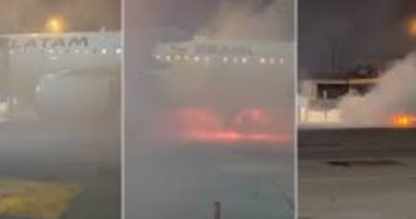 اشتعال حريق فى طائرة 