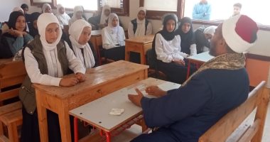 محافظ الإسماعيلية يتابع جهود فرع المجلس القومي للمرأة بالمحافظة 