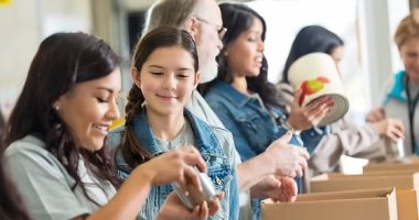 اليوم العالمى للتطوع.. أفكار لمساعدة المحتاجين ونشر الخير