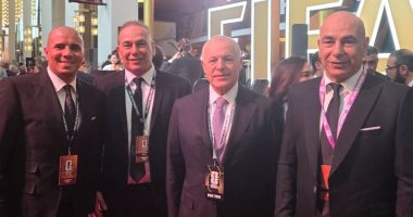 محمد زيدان برفقة هاني أبو ريدة و التوأم حسام و إبراهيم حسن