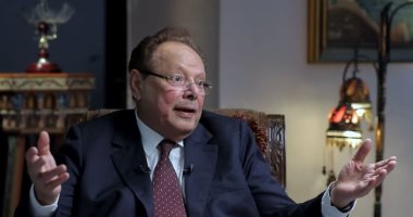 رئيس اليمن الأسبق: التجربة اليمنية الديمقراطية الشعبية واجهت تحديات لهذا السبب