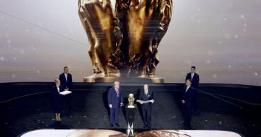 ترامب يمنح إنفانتينو جائزة فيفا للسلام