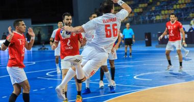 يد الأهلي والزمالك