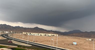 أمطار شديدة تضرب مدينة دهب