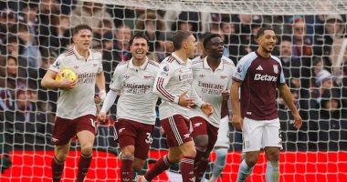 أستون فيلا ضد آرسنال