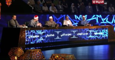 تحكيم دولة التلاوة للمتسابق محمد كامل: قراءتك جيدة وصوتك حلو