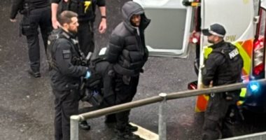 تفاصيل حادث الاعتداء على أشخاص فى موقف سيارات بمطار هيثرو.. فيديو