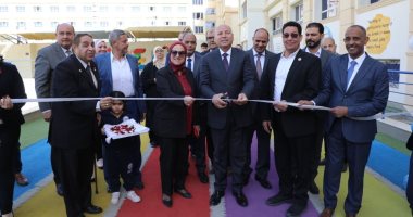 محافظ القاهرة يشهد معرض القاهرة السنوي للعلوم والهندسة والتكنولوجيا.. صور