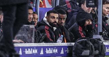 محمد صلاح على مقاعد بدلاء ليفربول