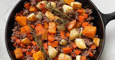 طريقة عمل طاجن اللحمة بالبصل وقرع العسل