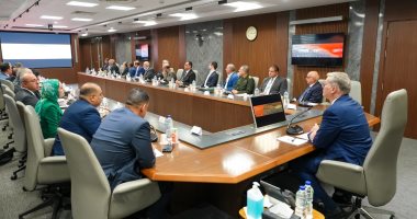 وزير البترول يعقد اجتماعا مع شركات التعدين لبحث الفرص الاستثمارية