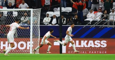 احتفال بن رمضان نجم منتخب تونس بالهدف