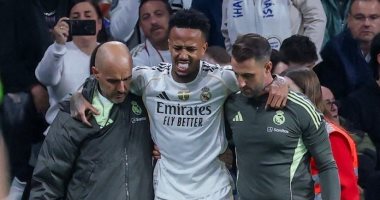 في الكورة :
الريال ضد سيلتا فيجو.. شوط أول سلبي وإصابة ميليتاو تربك حسابات ألونسو