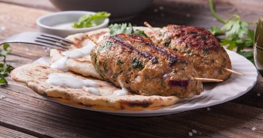 طريقة عمل كفتة الدجاج بقطع الصدور.. سهلة وطعمها حكاية