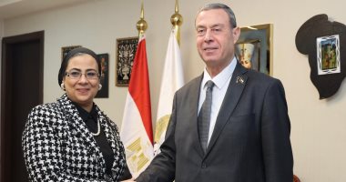 رئيسة القومى للمرأة تستقبل سفير فلسطين بالقاهرة وتستعرض جهود المجلس لتمكين السيدات 