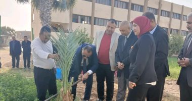 تدشين مبادرة “ازرع نخلة” بمدارس الخارجة